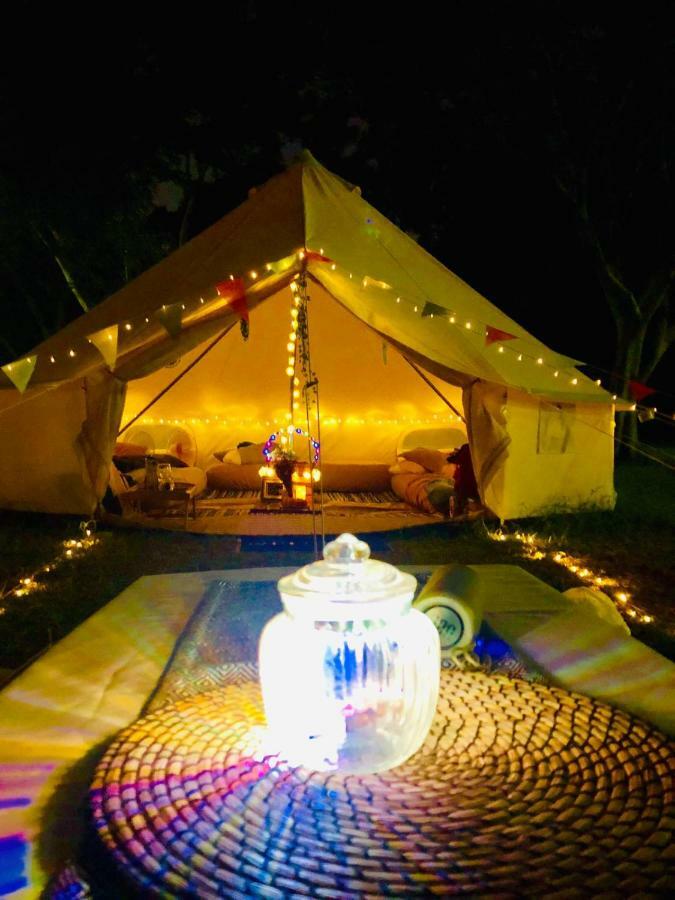 Glamping Kaki - Medium Bell Tent Singapura Exterior foto