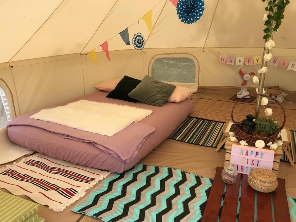 Glamping Kaki - Medium Bell Tent Singapura Exterior foto